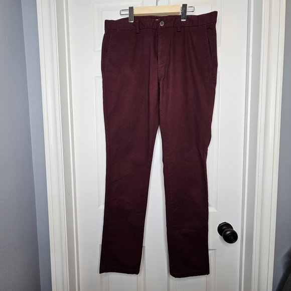 Old Navy Other - Old Navy Burgundy Chinos Pants Trousers Long Tall Inseam Mens Size Waist 34